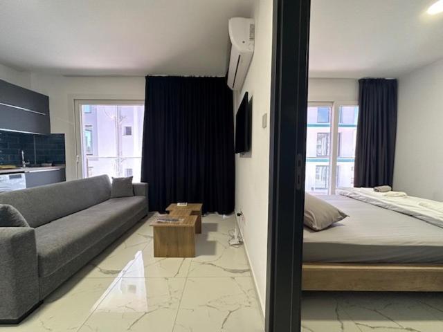 Mckenzie Residence 18, 1-Bedroom Spacious, Close To The Beach Apartment By Myguest Cyprus Iskele District  Exterior photo